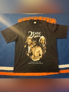 TUPAC VINTAGE STYLE Y2K T SHIRT